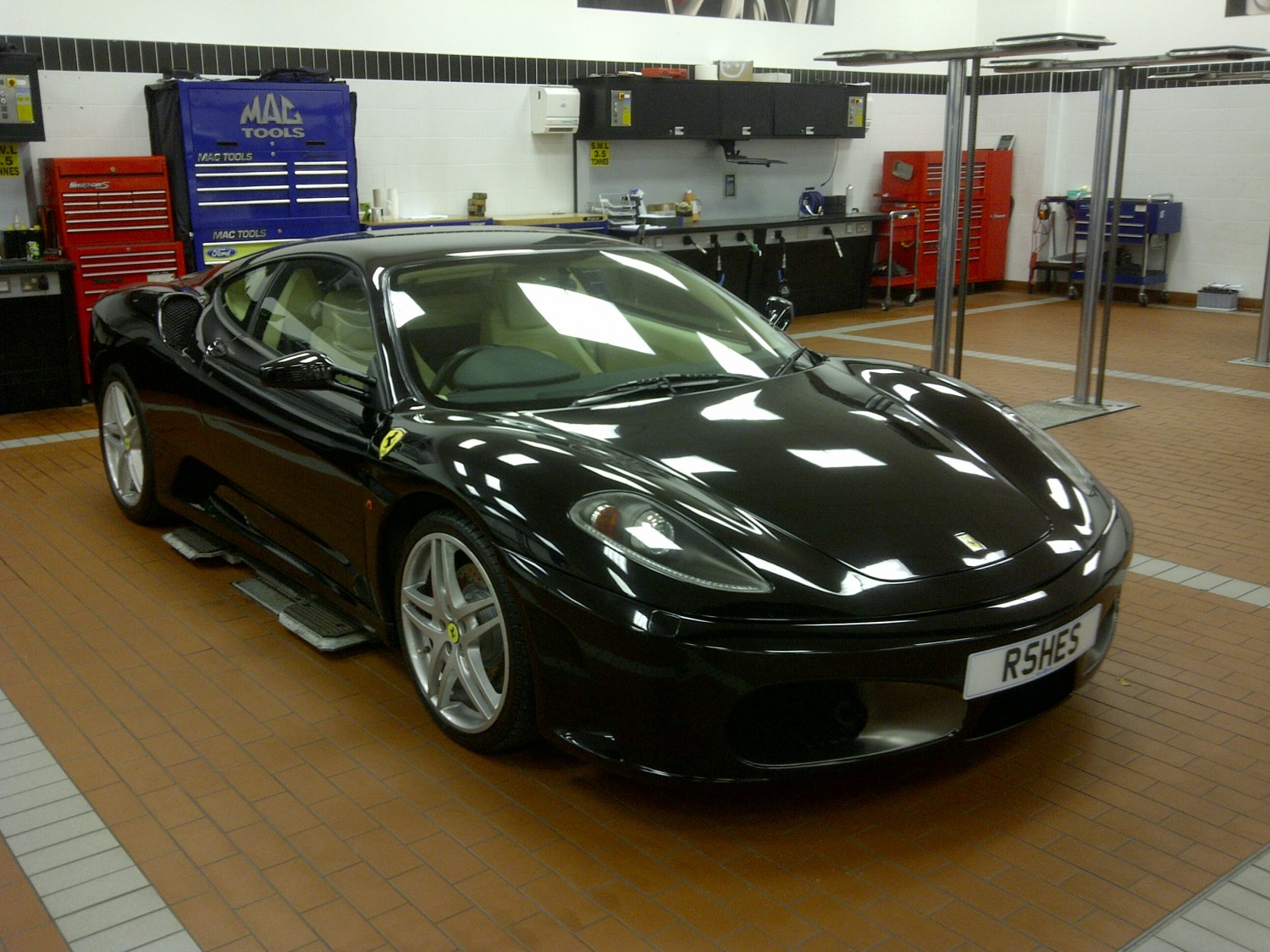 Machine Polishing Nottingham, Derby & Long Eaton