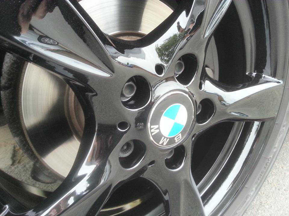 Gloss Black Alloy Wheel Painting Nottingham, Derby & Long Eaton