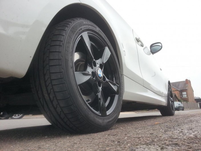 BMW Gloss Black Alloy Wheels Painting Nottingham Derby & Long Eaton