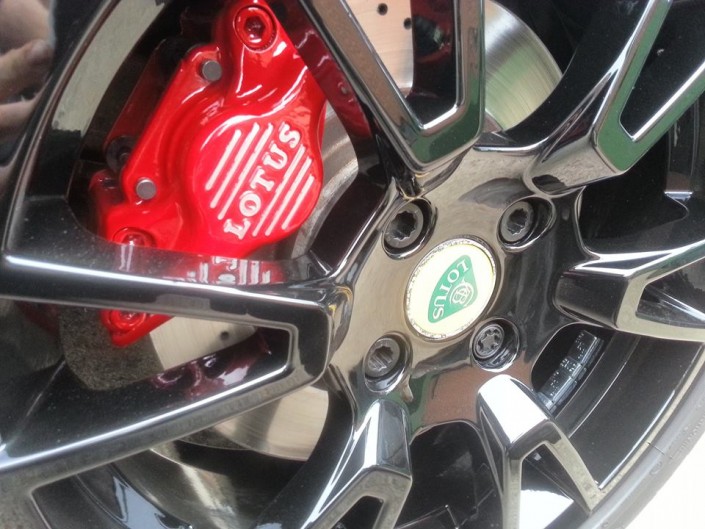 Lotus Elise alloy wheel refurbishment Nottingham Derby & Long Eaton