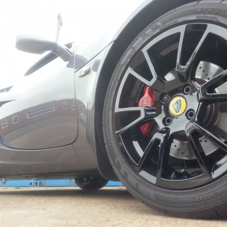 Lotus Elise alloy wheel refurbishment Nottingham Derby & Long Eaton