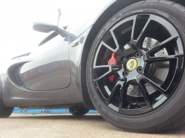 Lotus Elise alloy wheel refurbishment Nottingham Derby & Long Eaton