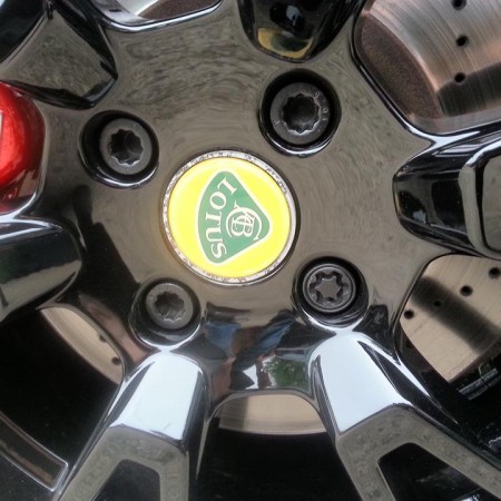 Lotus Elise alloy wheel refurbishment Nottingham Derby & Long Eaton