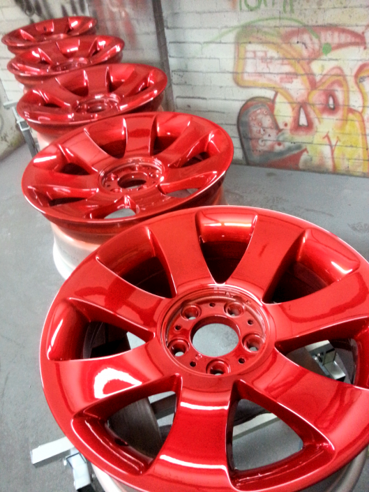 BMW Candy Red Alloy Wheel Painting Nottingham, Derby & Long Eaton