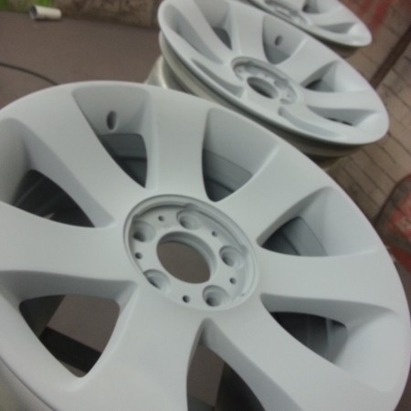 BMW Candy Red Alloy Wheel Painting Nottingham, Derby & Long Eaton