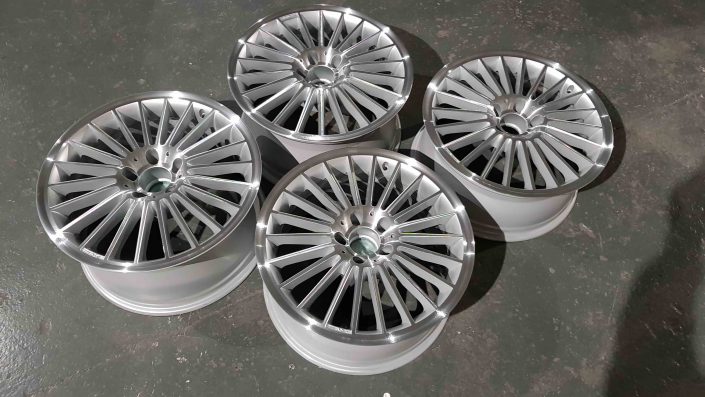 SL55 staggered AMG OEM diamond cut alloy wheels derby nottingham east midlands