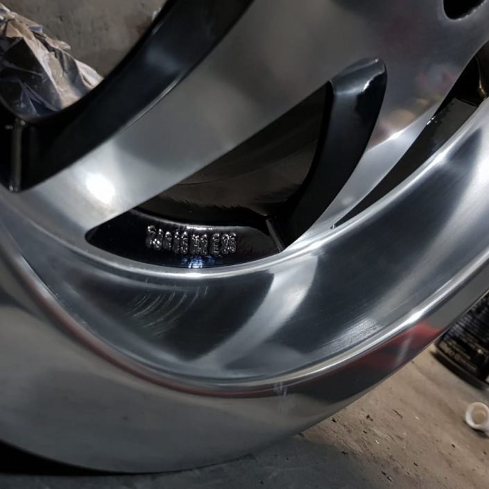 alloy wheel mirror polishing UK